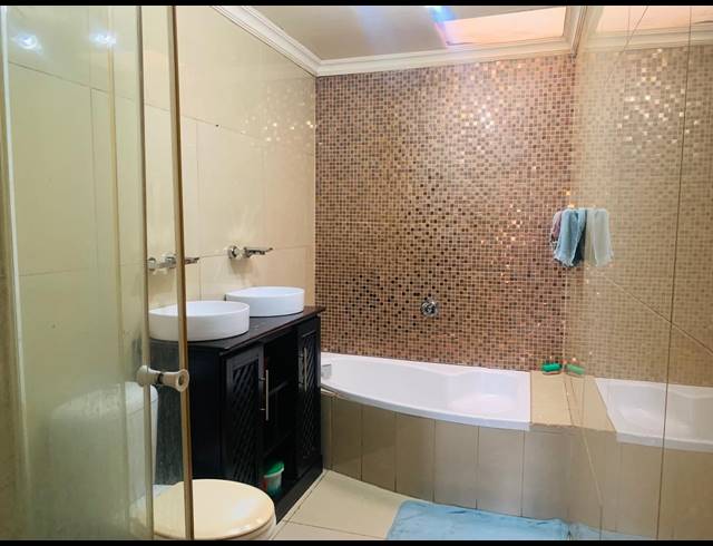 3 BEDROOM TOWNHOUSE FOR SALE IN VANDERBIJLPARK CW 3